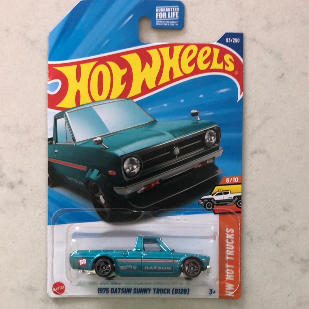 1975 Datsun Sunny Truck - Blue